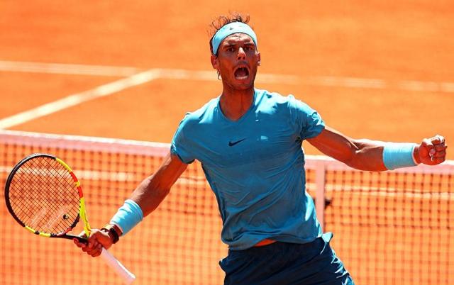 包含纳达尔连续二十场比赛得分超过重返赛场，塞尔维亚队不断突破！的词条